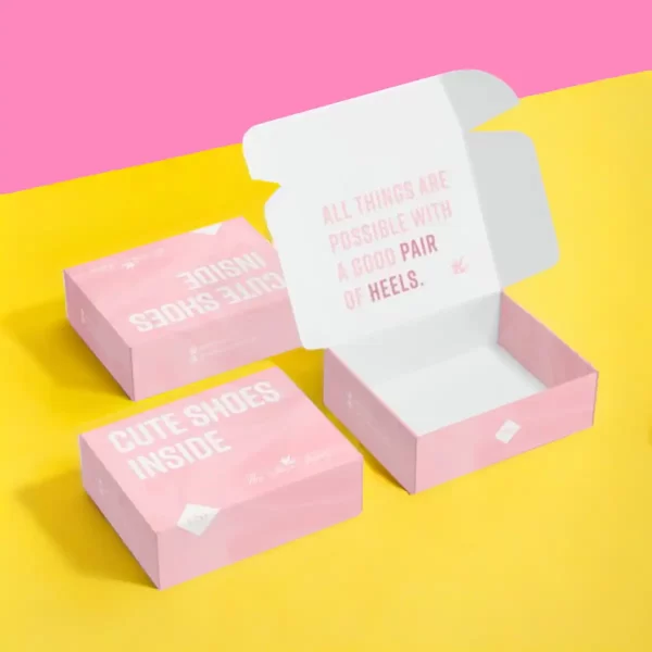branded-Personalized-pr-boxes-600x600.webp