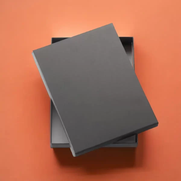 two-piece-rigid-boxes-manufacture-in-usa-600x600-1.webp